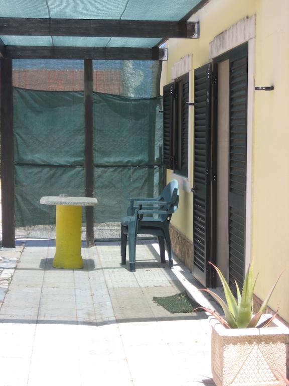 Quinta Das Aves Guest House Lagos Room photo
